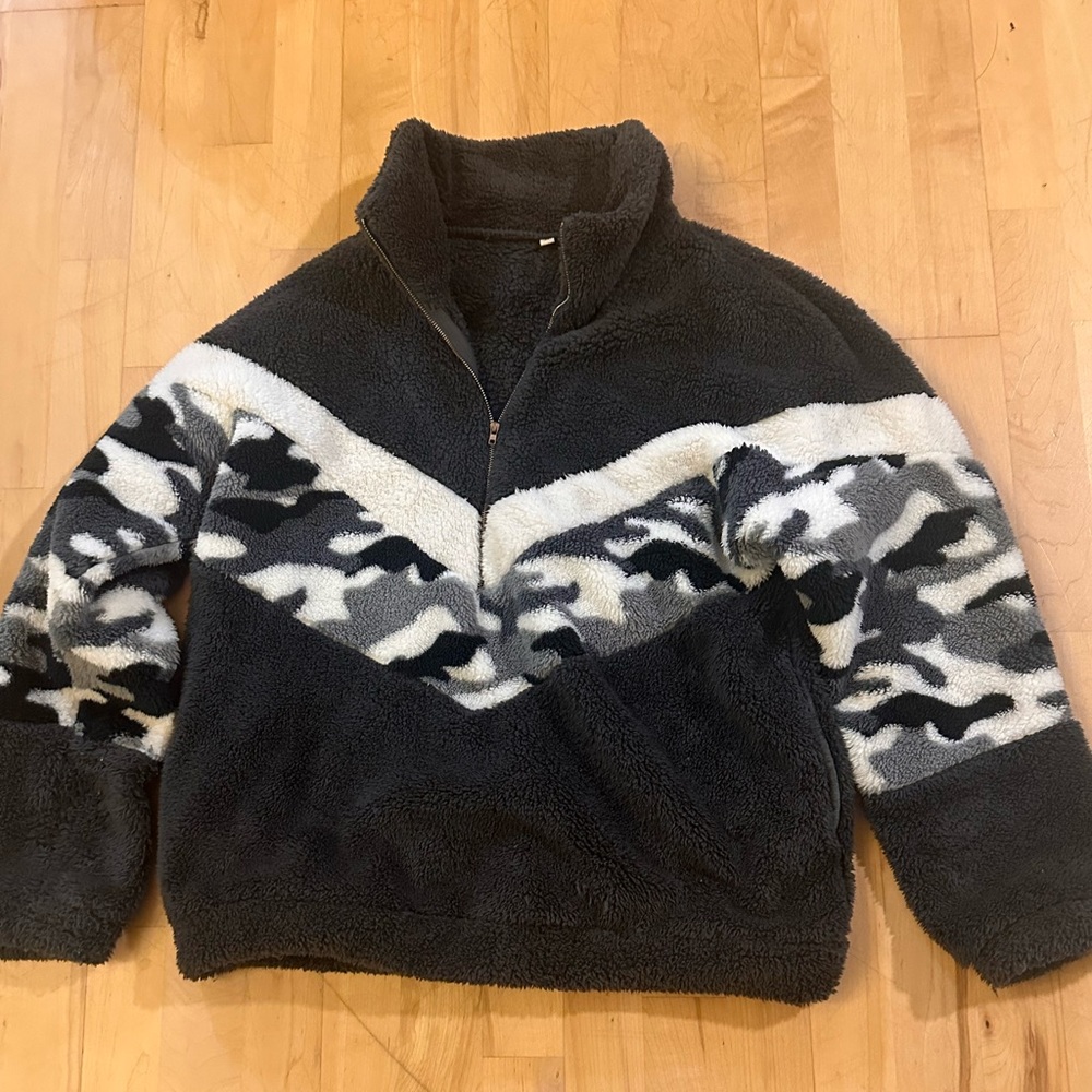 Urban Outfitters Fleece